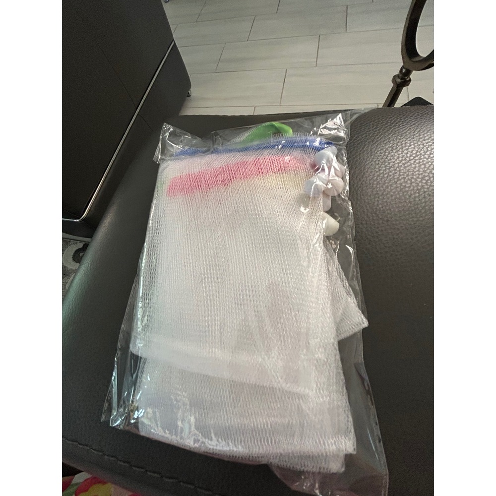 Set of 6 Mesh Soap Saver Pouches Drawstring Exfoliating Bags Multi-Color Toggles